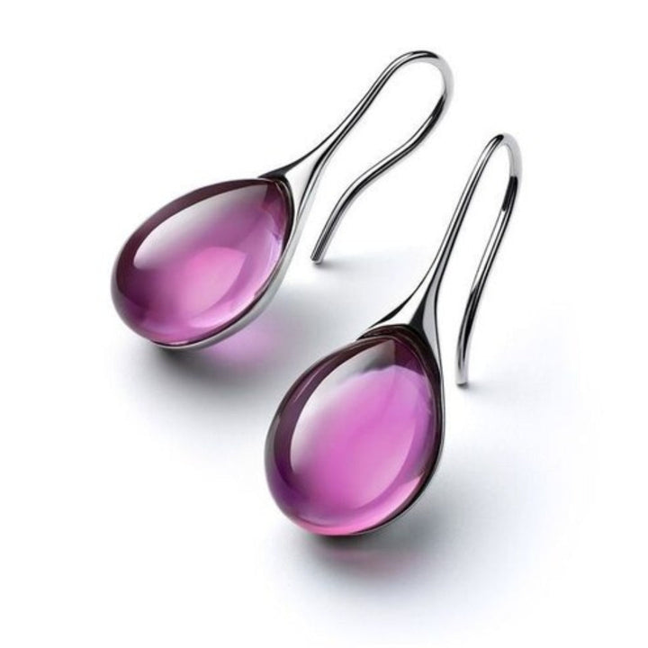 Chic Dangling Earrings with Crystals