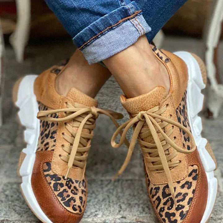 GRACE– BOLD WEDGE SNEAKERS