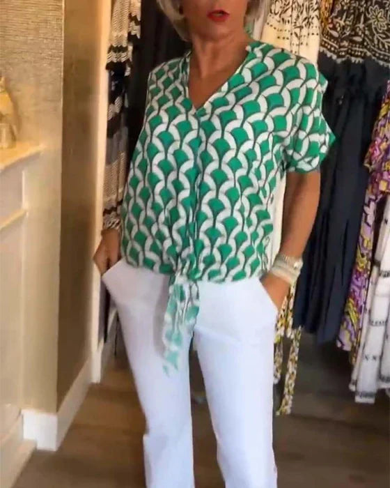 Audrey | Casual Top with Print and V-Neck